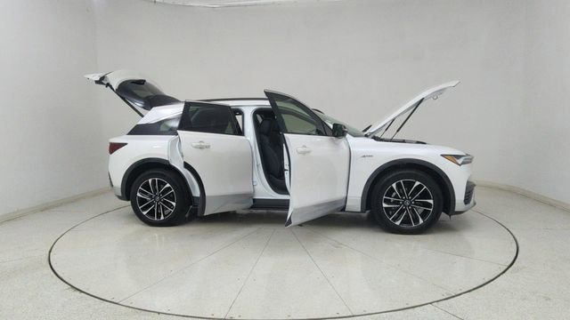 Used 2024 Acura ZDX A-Spec image 74