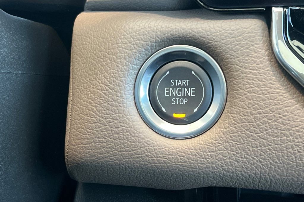 New 2026 GMC Canyon Denali image 18