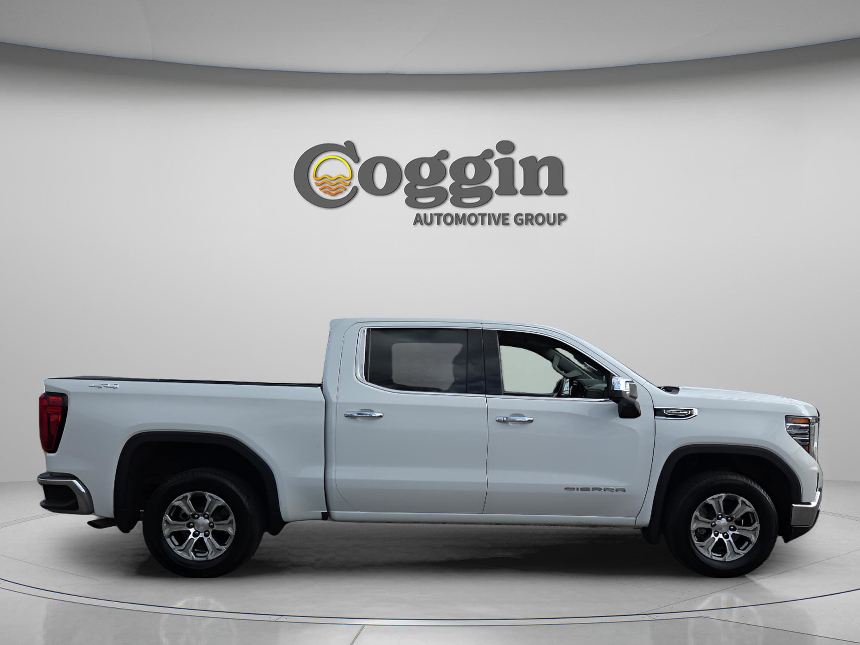 Used 2025 GMC Sierra 1500 SLT image 7