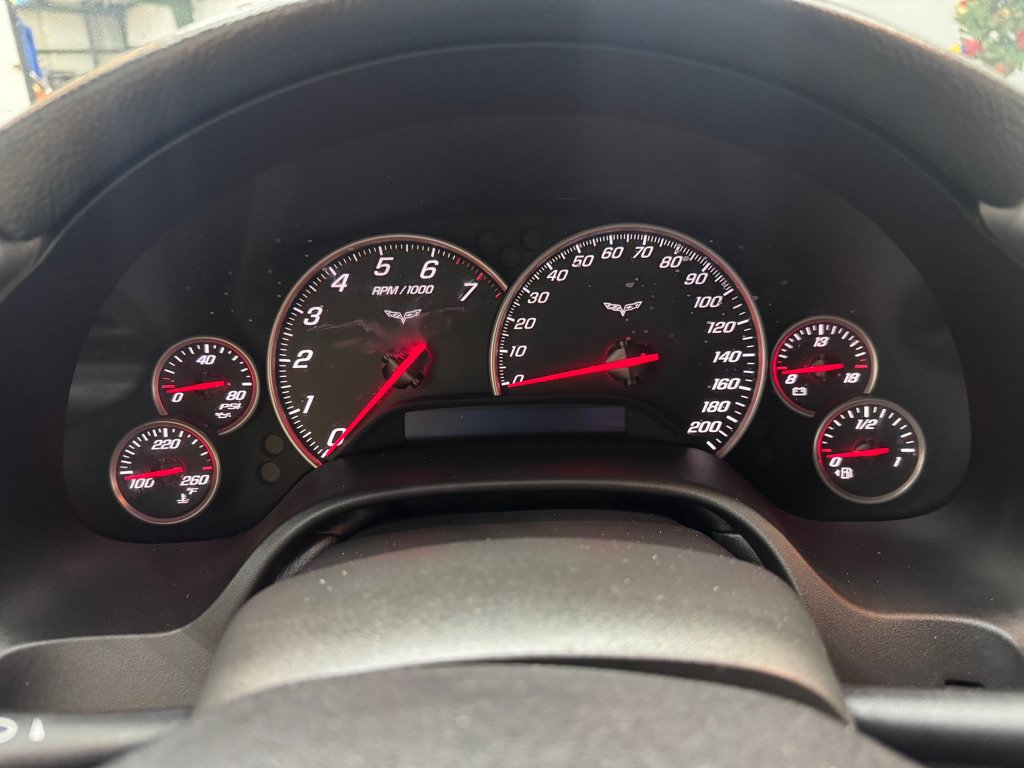Used 2007 Chevrolet Corvette Coupe w/ Preferred Equipment Group RWD image 30
