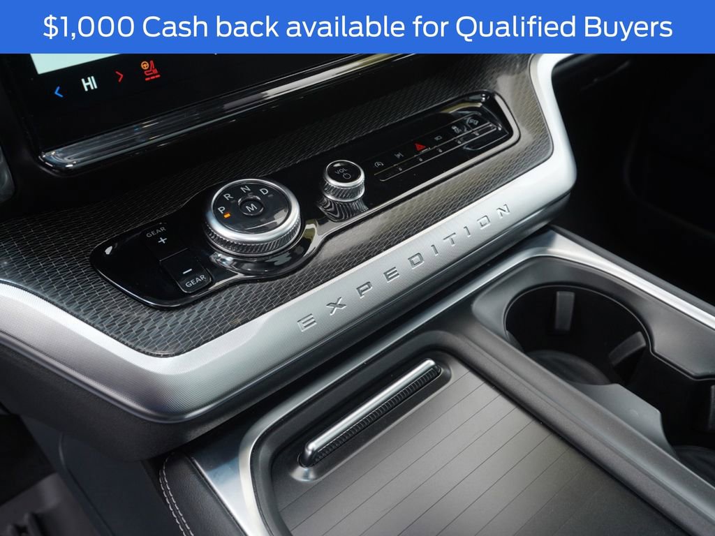 New 2025 Ford Expedition Max Platinum w/ Stealth Performance Package image 18