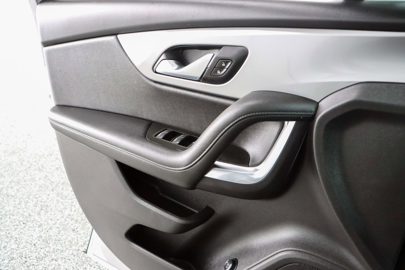 Used 2019 Chevrolet Blazer LT image 21