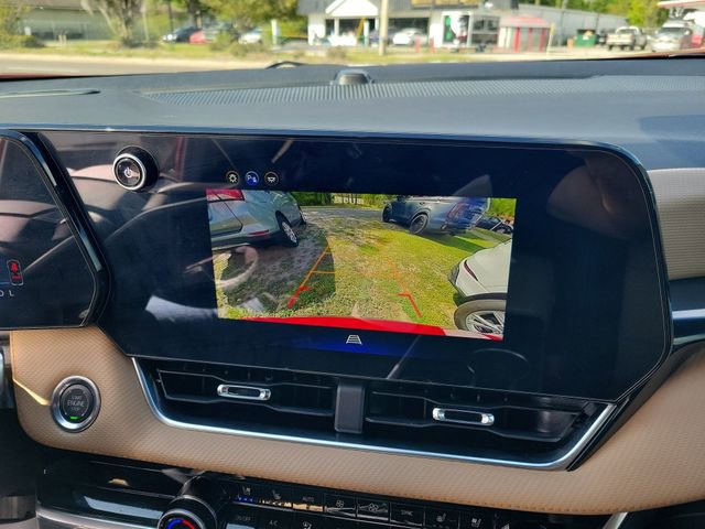 Used 2026 Chevrolet Equinox ACTIV w/ Convenience Package III FWD image 22