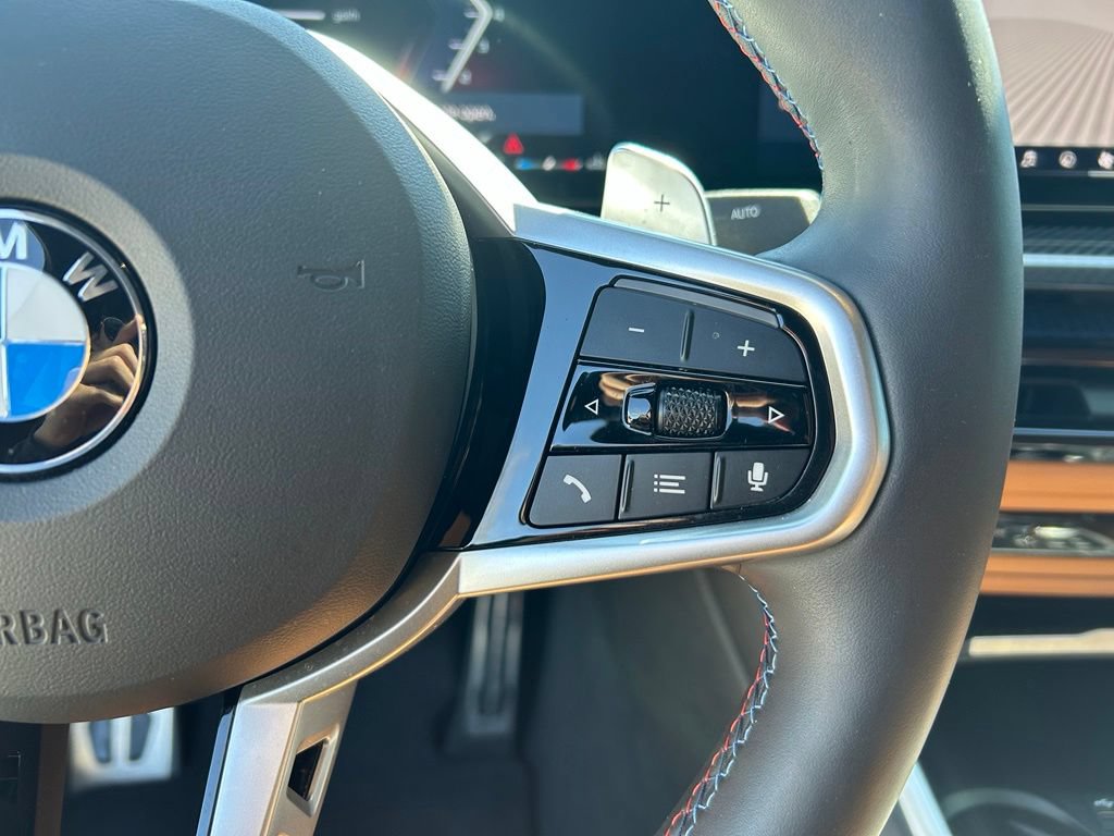 Used 2025 BMW M340i xDrive AWD/4WD image 17