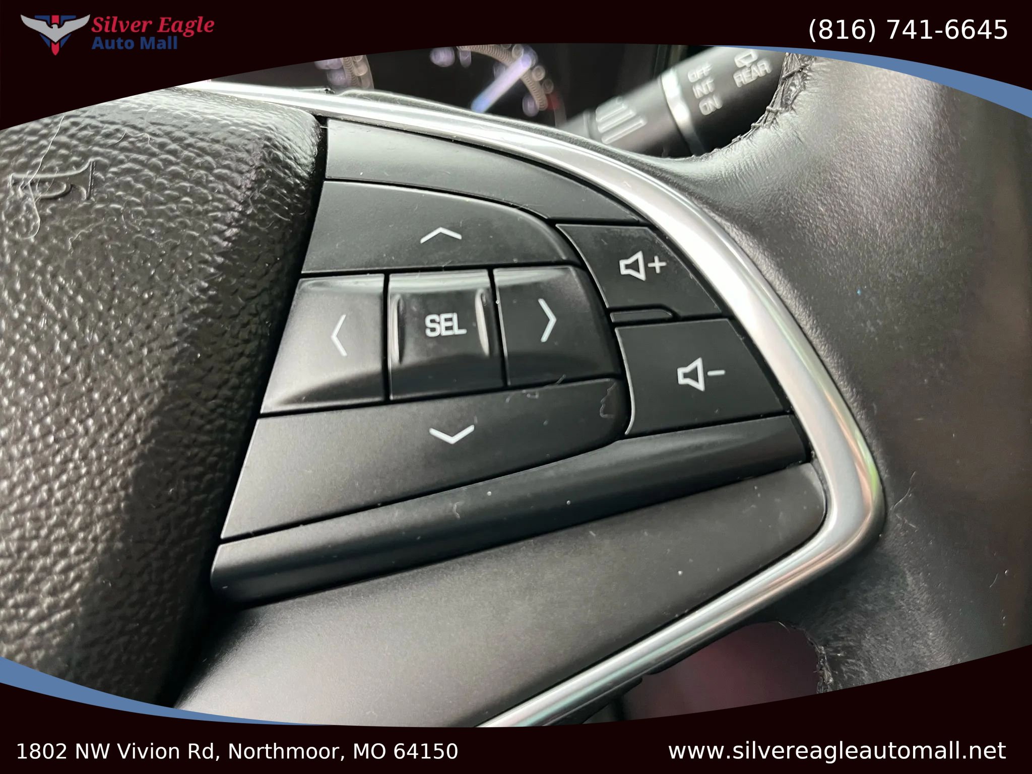 Used 2017 Cadillac XT5 Premium Luxury w/ LPO, Wheel Lock Package image 15