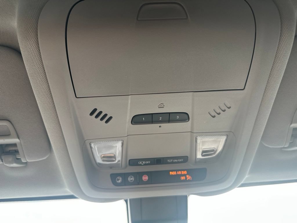 Used 2021 Chevrolet Equinox LT FWD image 20