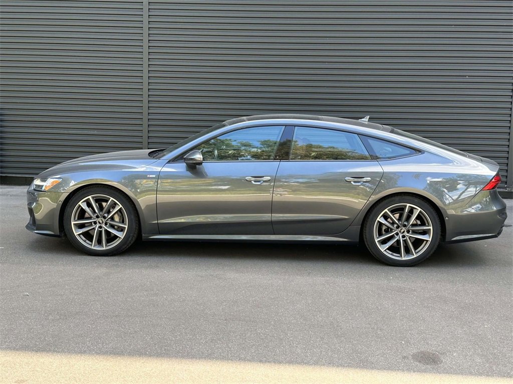 Used 2022 Audi A7 3.0T Prestige w/ S Line Package image 2