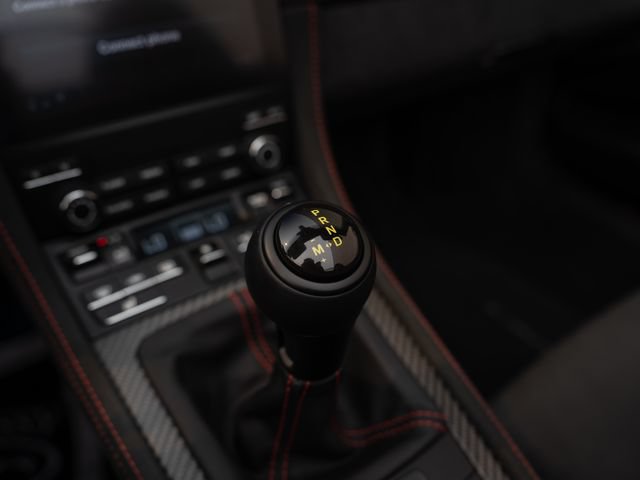 Certified 2025 Porsche 718 Boxster Spyder RS RWD image 29