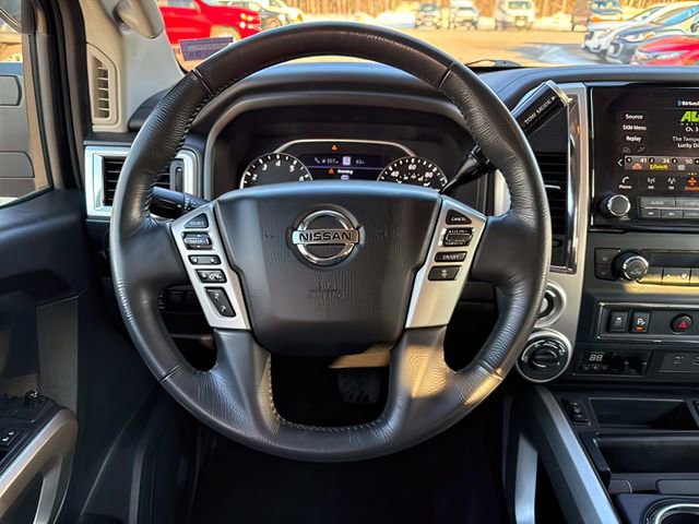 Used 2021 Nissan Titan SV w/ SV Convenience Package image 23