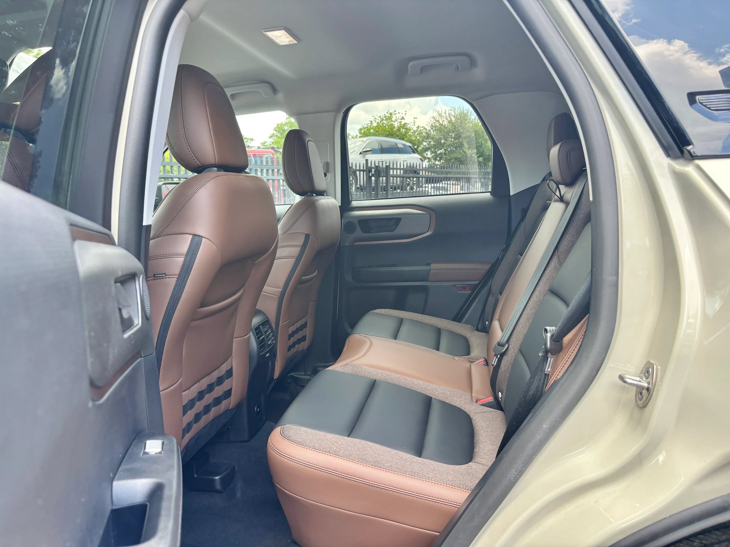 Used 2025 Ford Bronco Sport Outer Banks w/ Outer Banks Tech Package+ AWD/4WD image 25
