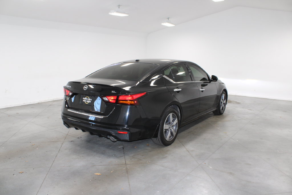 Used 2021 Nissan Altima 2.5 SL FWD image 9