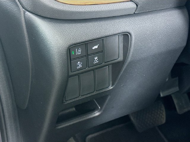 Used 2021 Honda CR-V Touring image 14