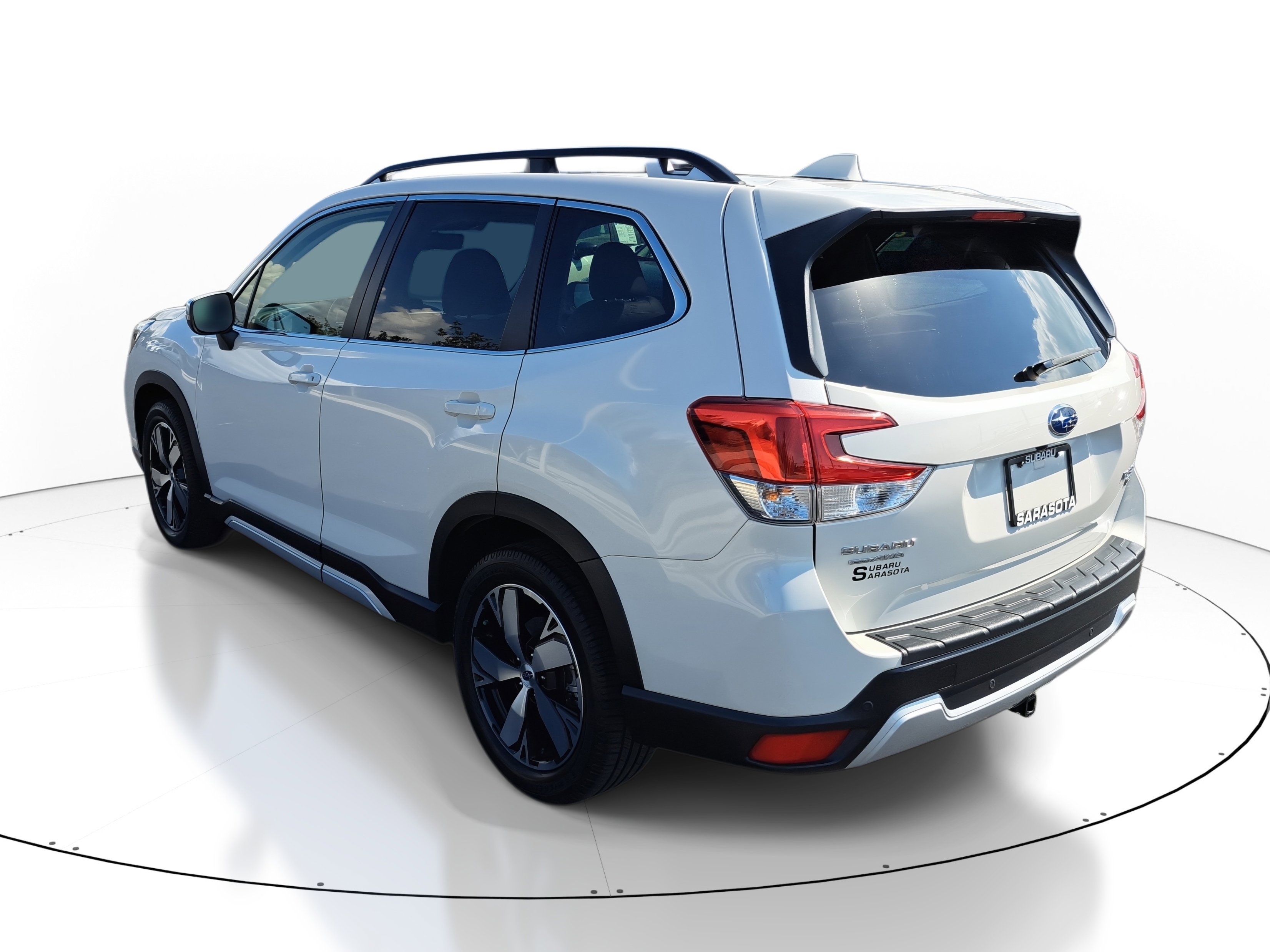 Used 2020 Subaru Forester Touring w/ Popular Package #2 image 4