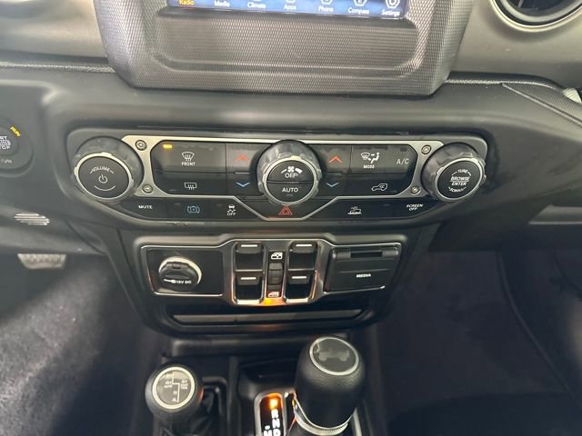 Used 2023 Jeep Wrangler Unlimited image 23