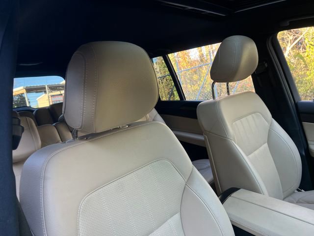 Used 2018 Mercedes-Benz GLS 450 4MATIC image 42