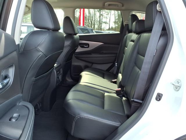 Used 2024 Nissan Murano SV w/ SV Midnight Edition Package image 5