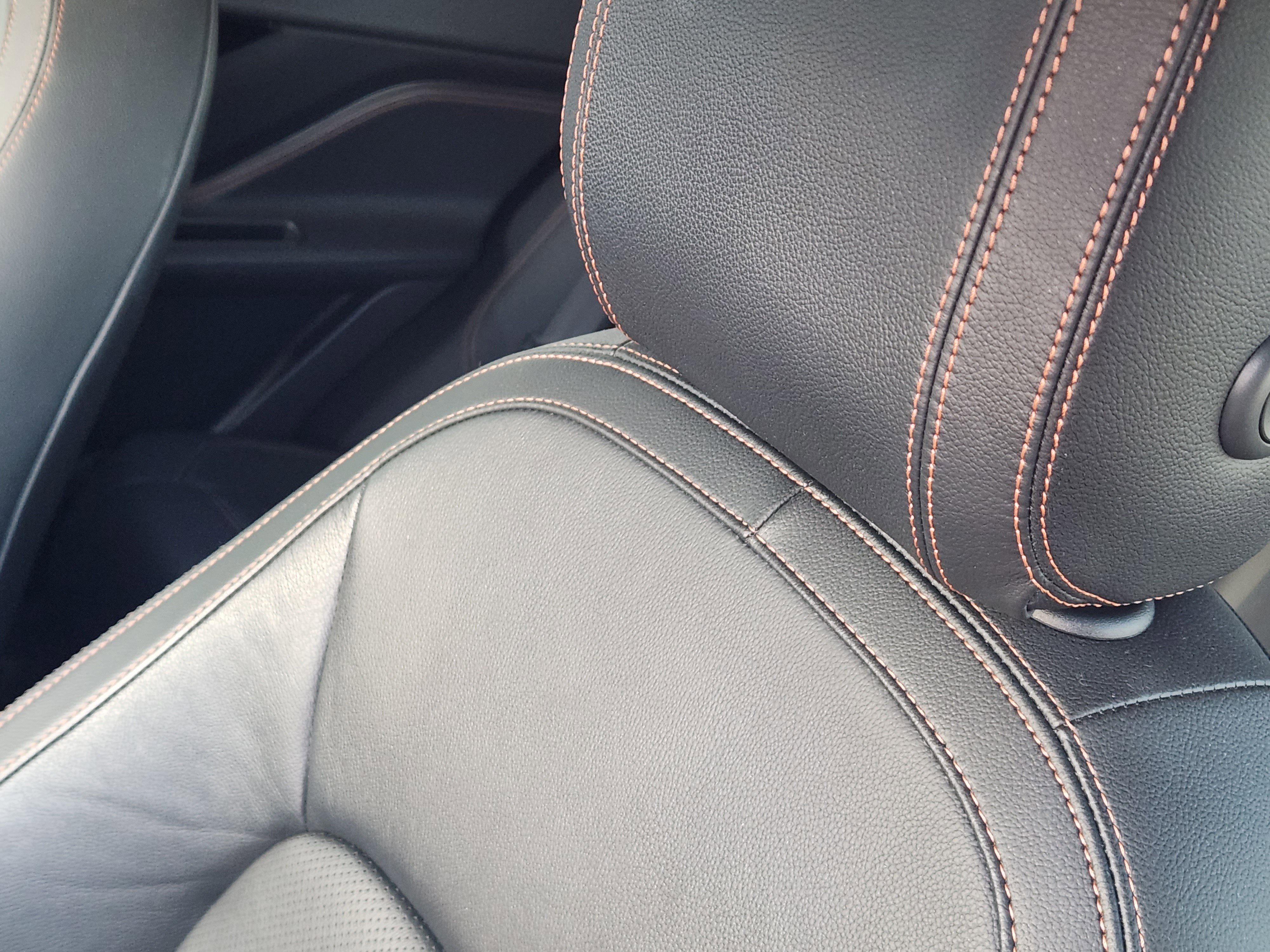 Used 2018 Jaguar F-PACE Prestige image 14