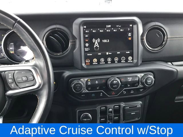 Used 2022 Jeep Wrangler Unlimited Sahara image 9