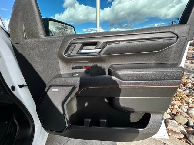 Used 2023 GMC Sierra 1500 AT4 w/ Technology Package image 32