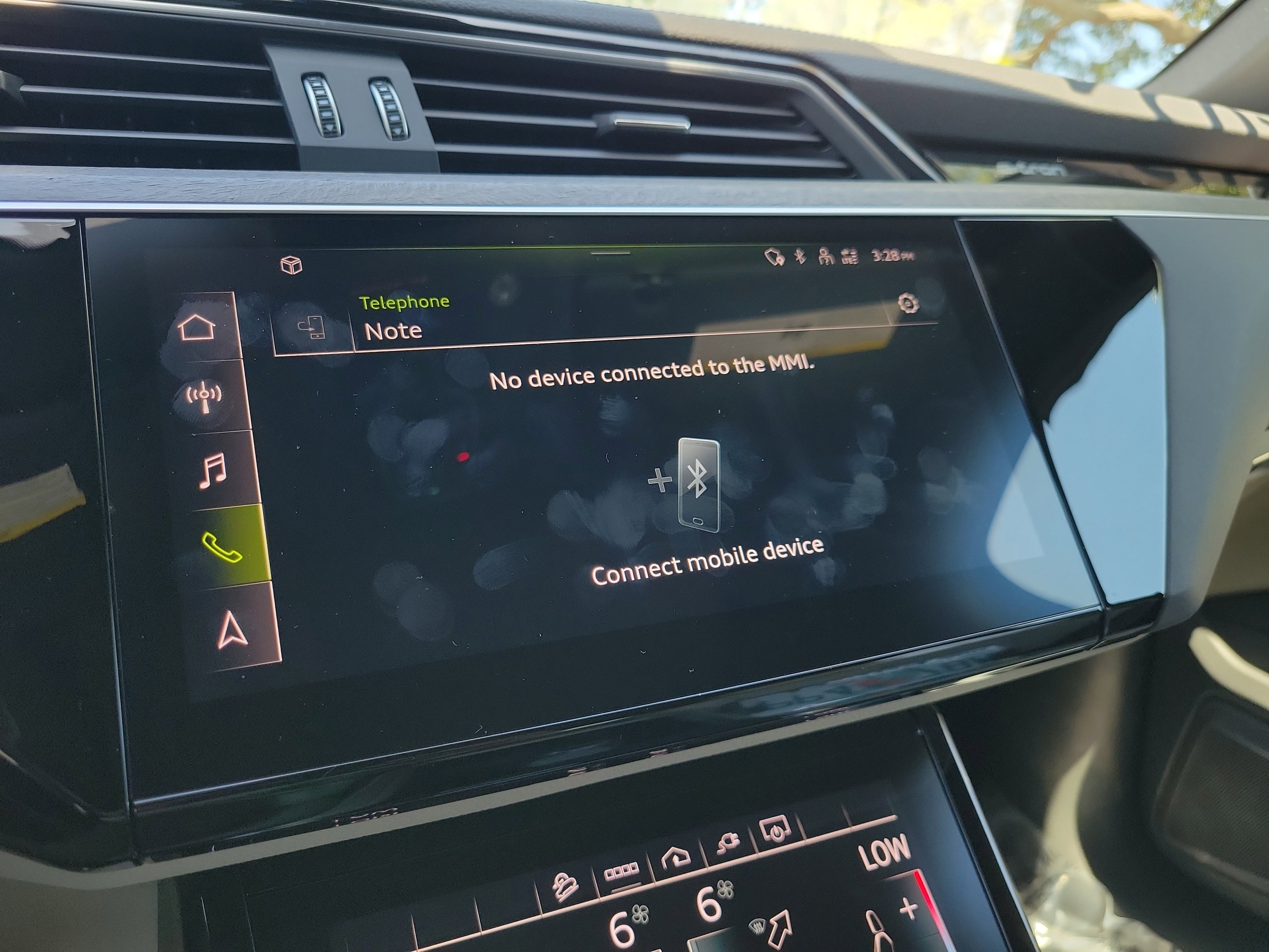 Used 2024 Audi Q8 e-tron Premium Plus w/ Premium Plus Package AWD/4WD image 24