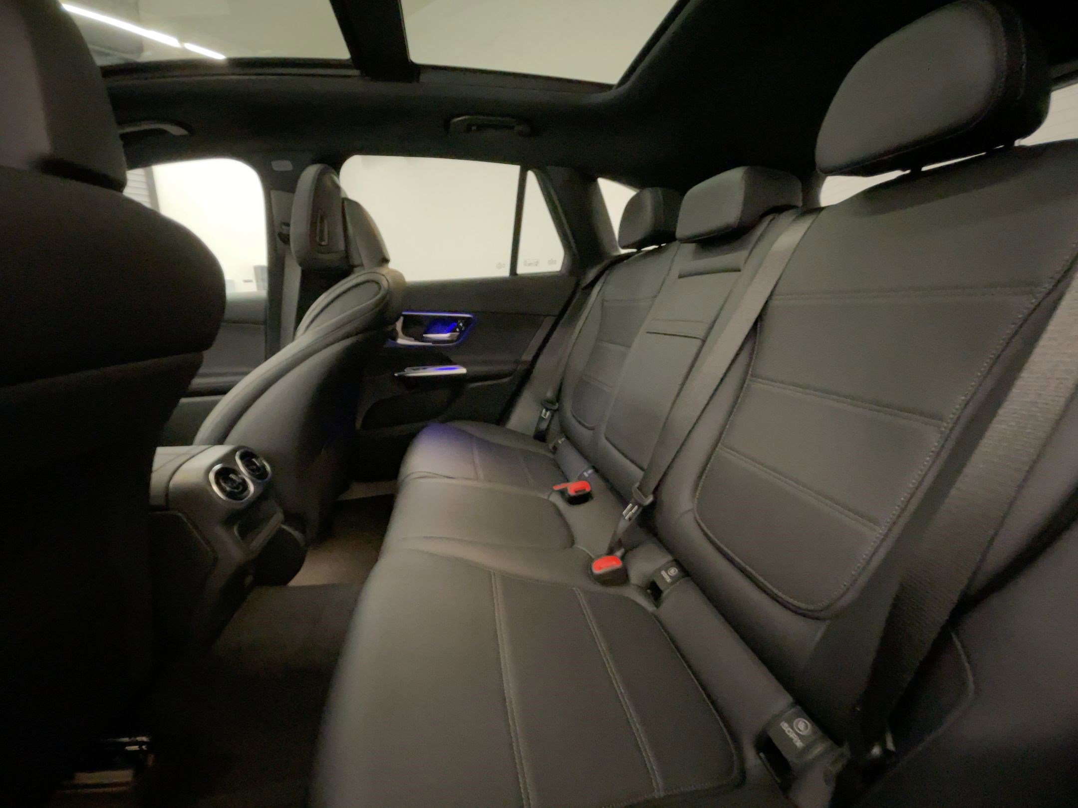 Certified 2026 Mercedes-Benz GLC 300 4MATIC image 26