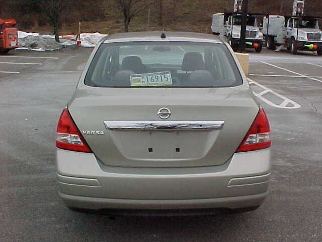 Used 2008 Nissan Versa 1.8 S w/ PWR Pkg image 24