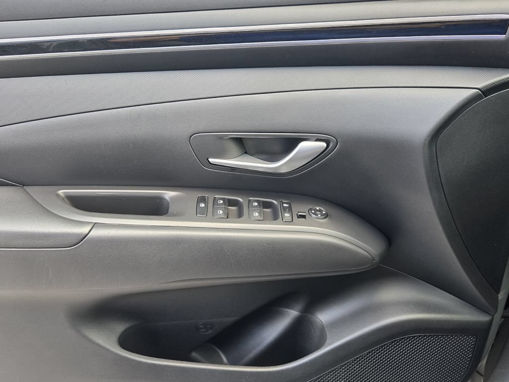 Certified 2022 Hyundai Santa Cruz SEL FWD image 25