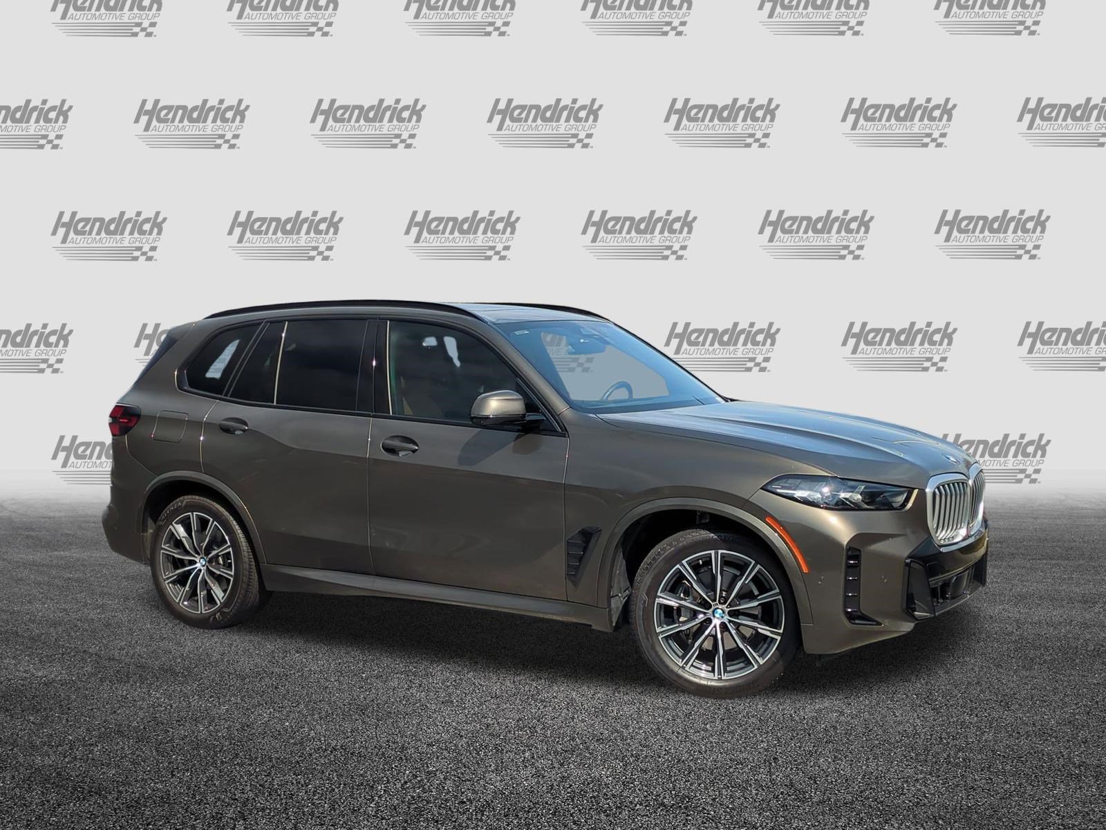 Certified 2024 BMW X5 xDrive40i w/ M Sport Package video 2