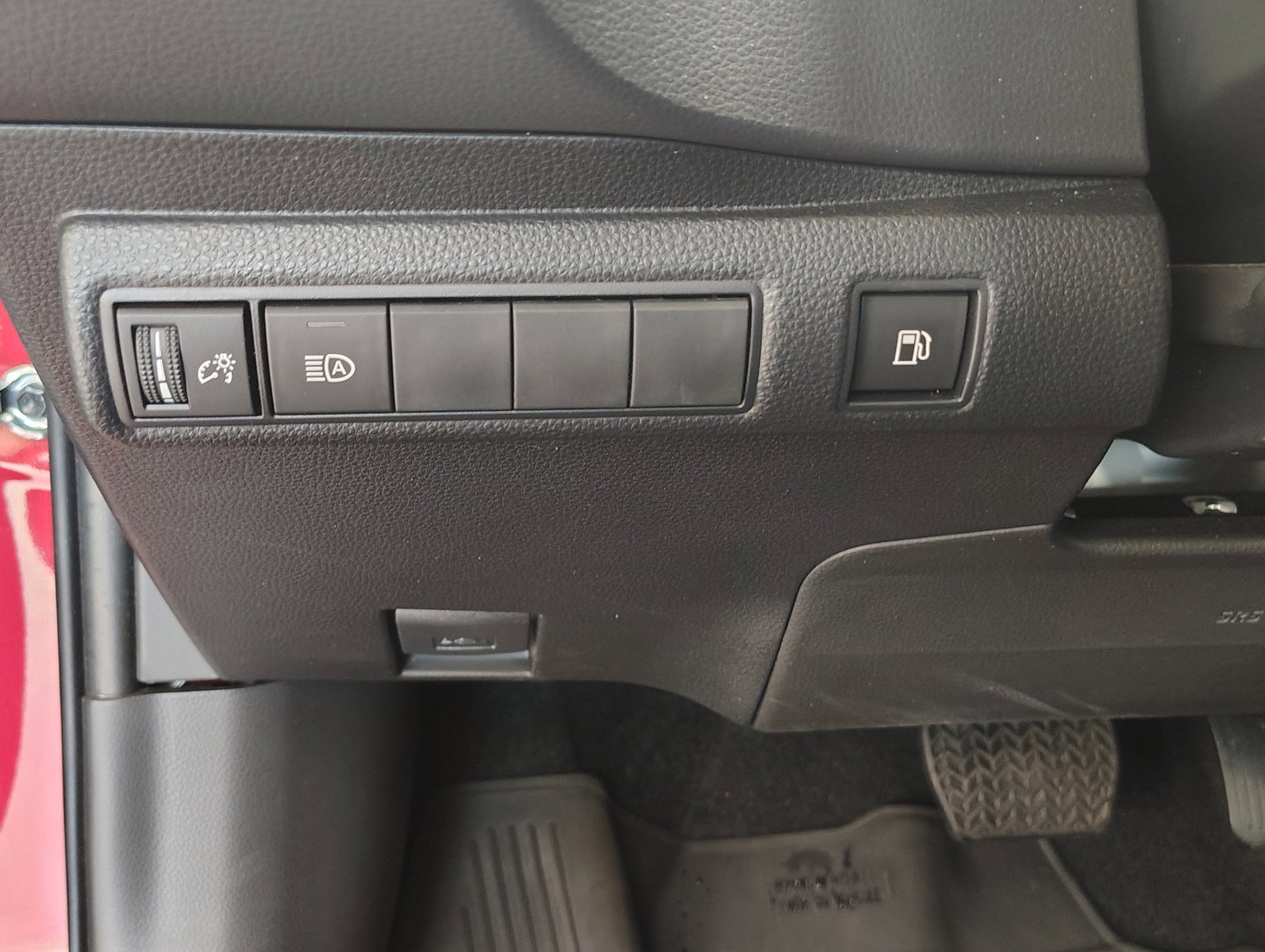 Used 2026 Toyota Corolla XLE FWD image 21