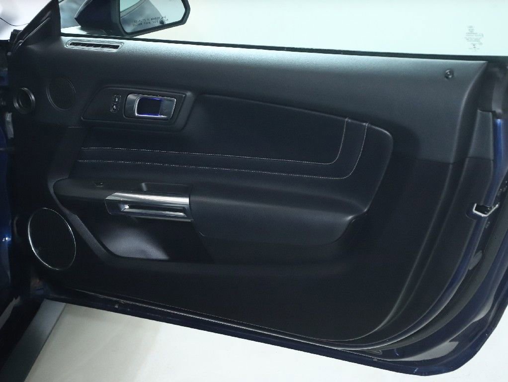 Used 2019 Ford Mustang GT Premium w/ Equipment Group 401A image 28