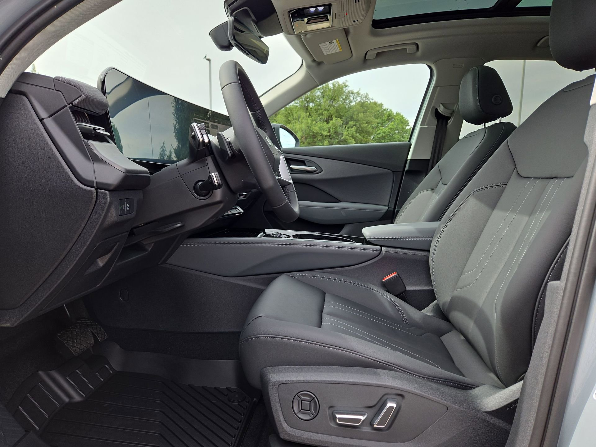 New 2026 Audi Q3 quattro 2.0T AWD/4WD image 16