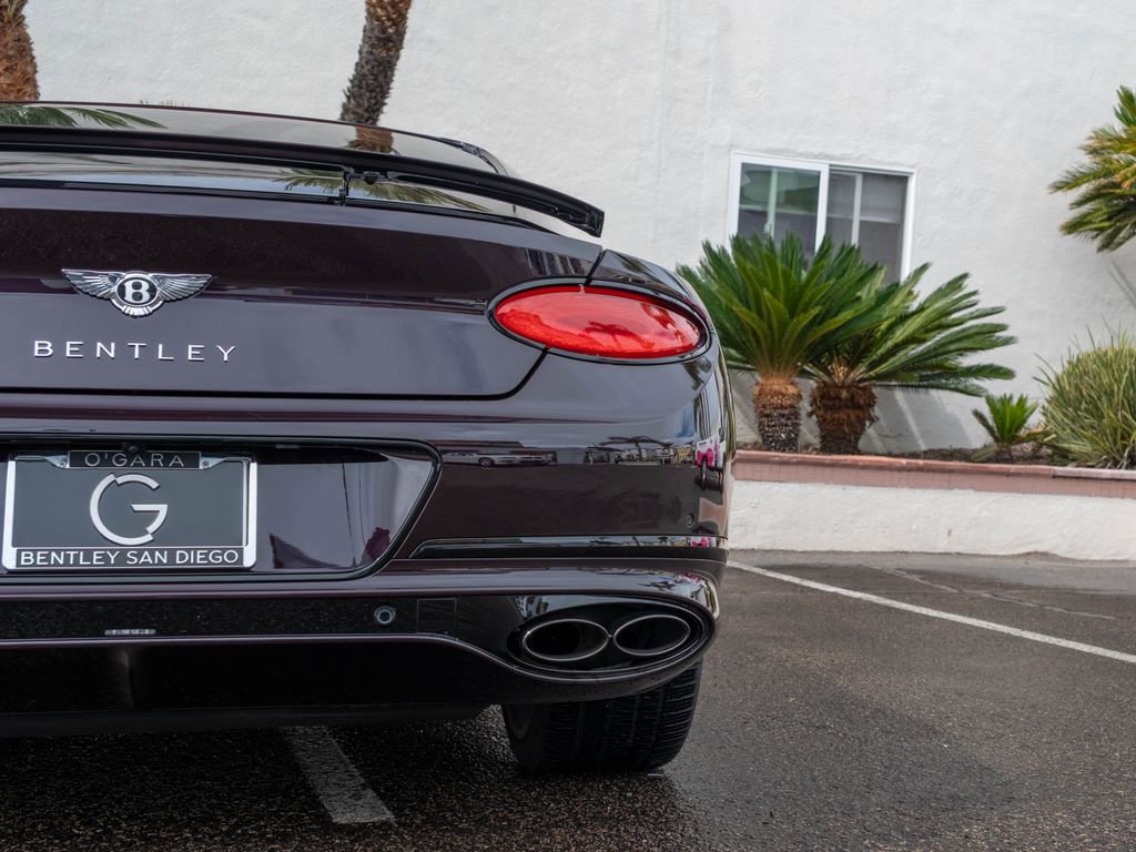 Used 2024 Bentley Continental GT AWD/4WD image 15