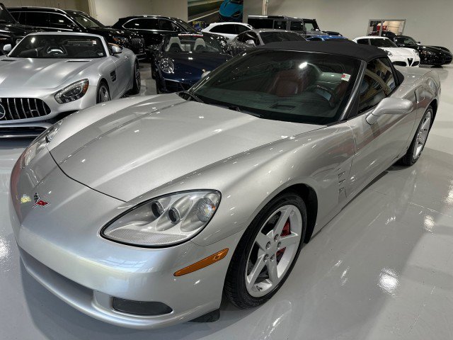 Used 2006 Chevrolet Corvette Convertible w/ Preferred Equipment Group RWD image 10