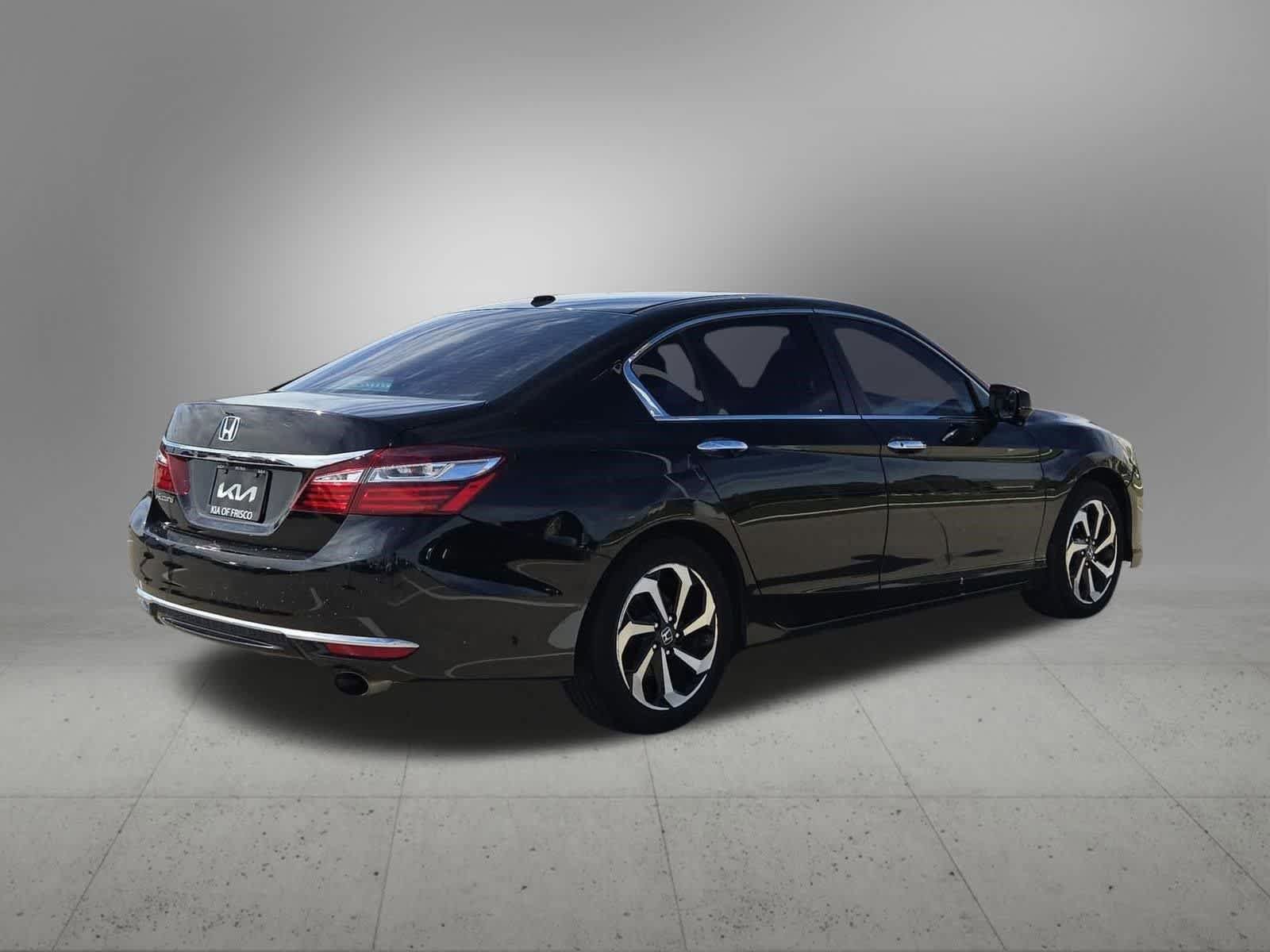 Used 2017 Honda Accord EX-L image 6