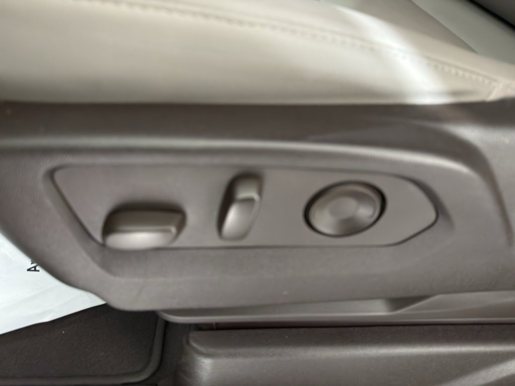 Used 2021 Chevrolet Tahoe Z71 image 18