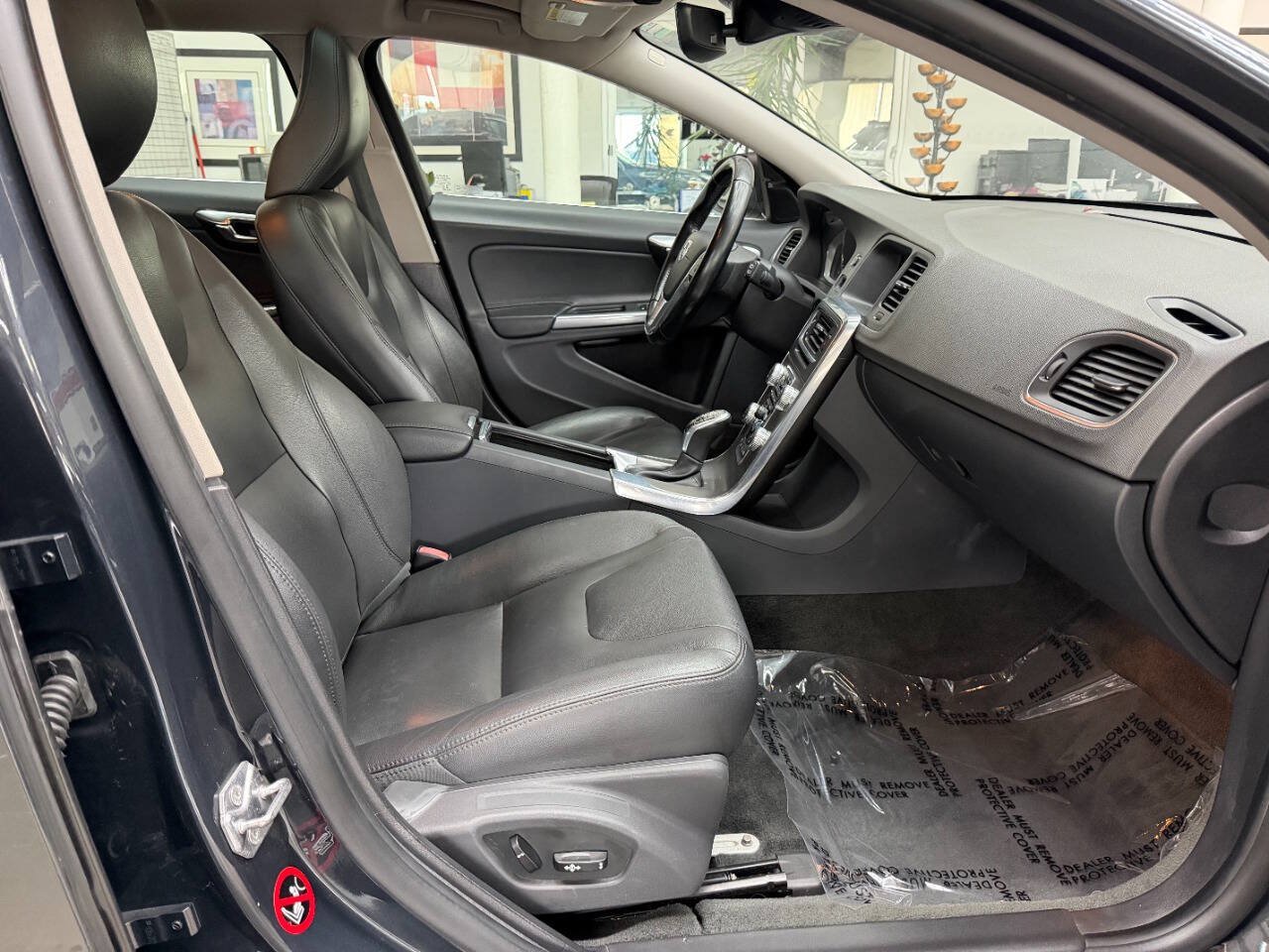Used 2015 Volvo V60 T5 Premier FWD image 18