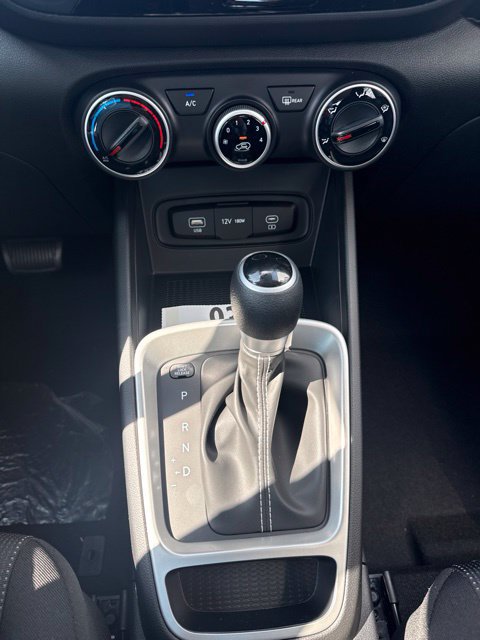 New 2026 Hyundai Venue SE FWD image 16