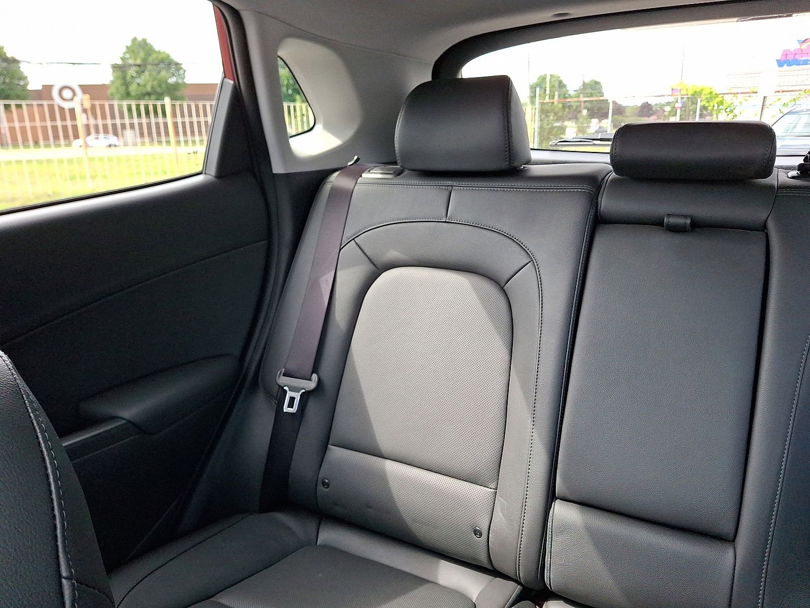 Certified 2023 Hyundai Kona Limited image 12