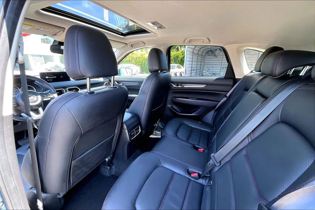Certified 2023 MAZDA CX-5 Carbon Edition AWD/4WD image 16
