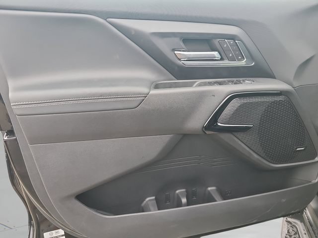 New 2026 Chevrolet Silverado EV LT w/ Plus Package AWD/4WD image 15