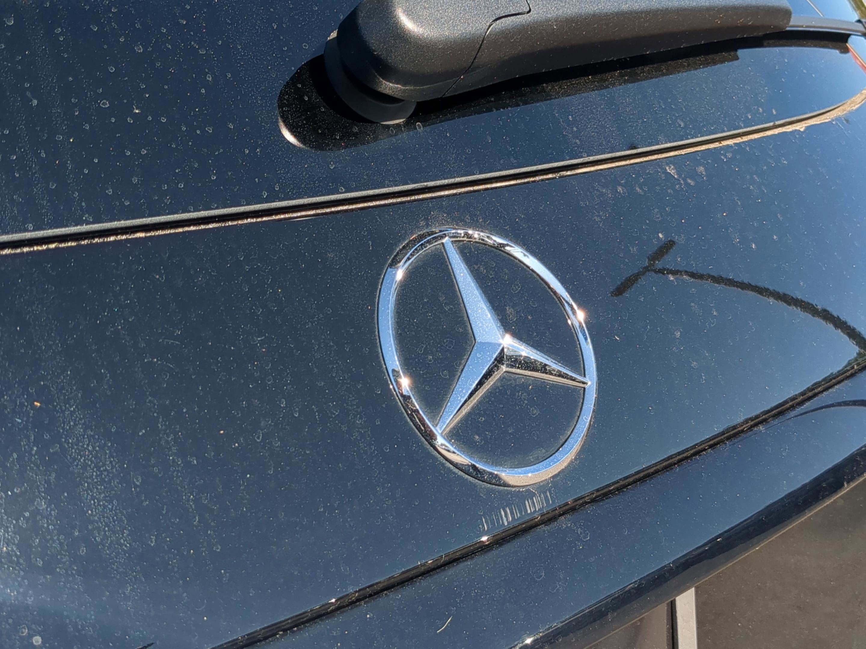 Certified 2025 Mercedes-Benz GLC 300 image 6