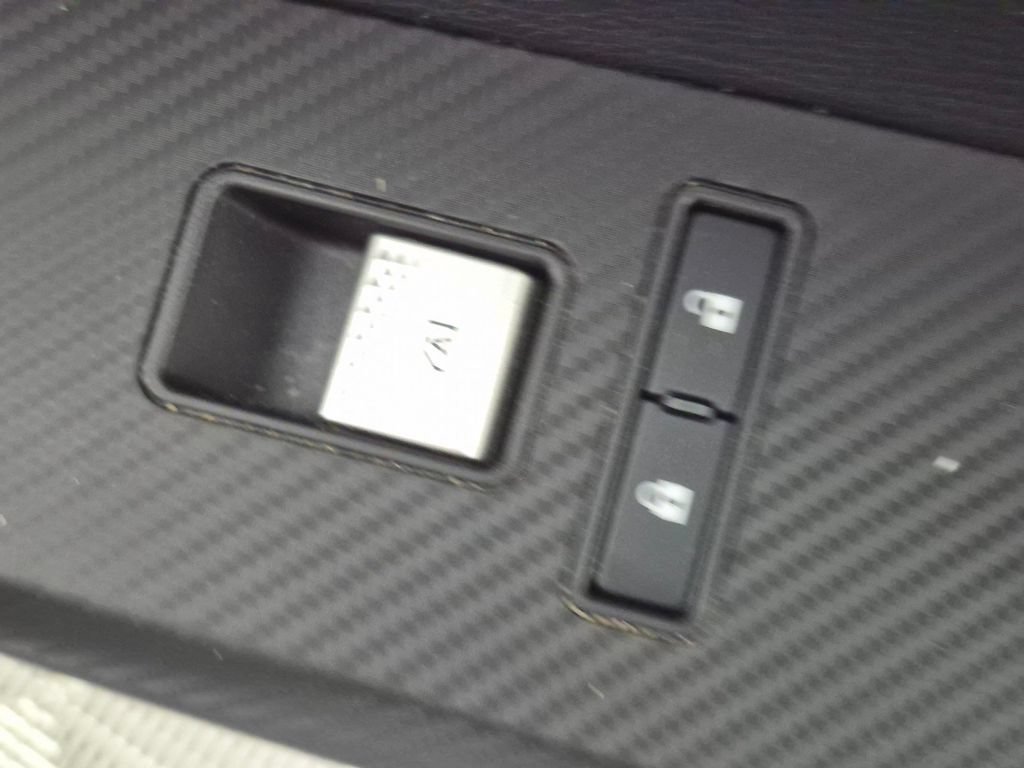 Used 2023 Mitsubishi Outlander SE FWD image 34