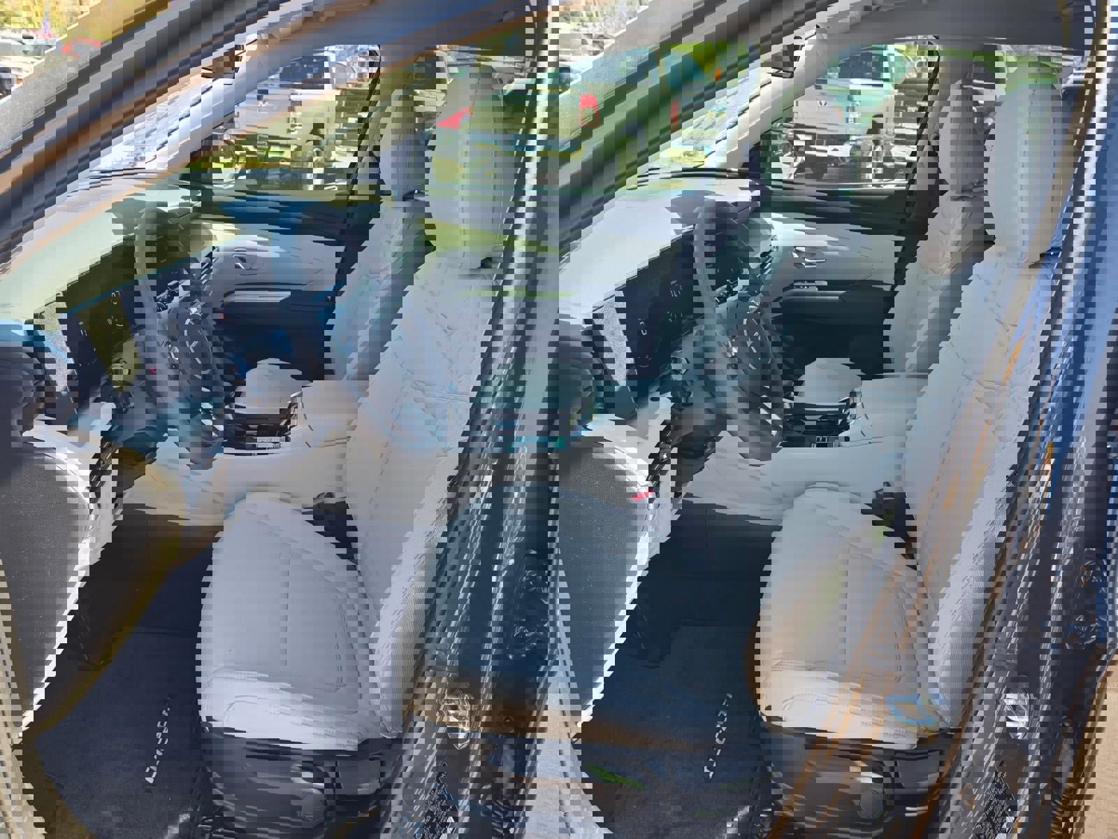 New 2026 Hyundai Tucson SE image 11