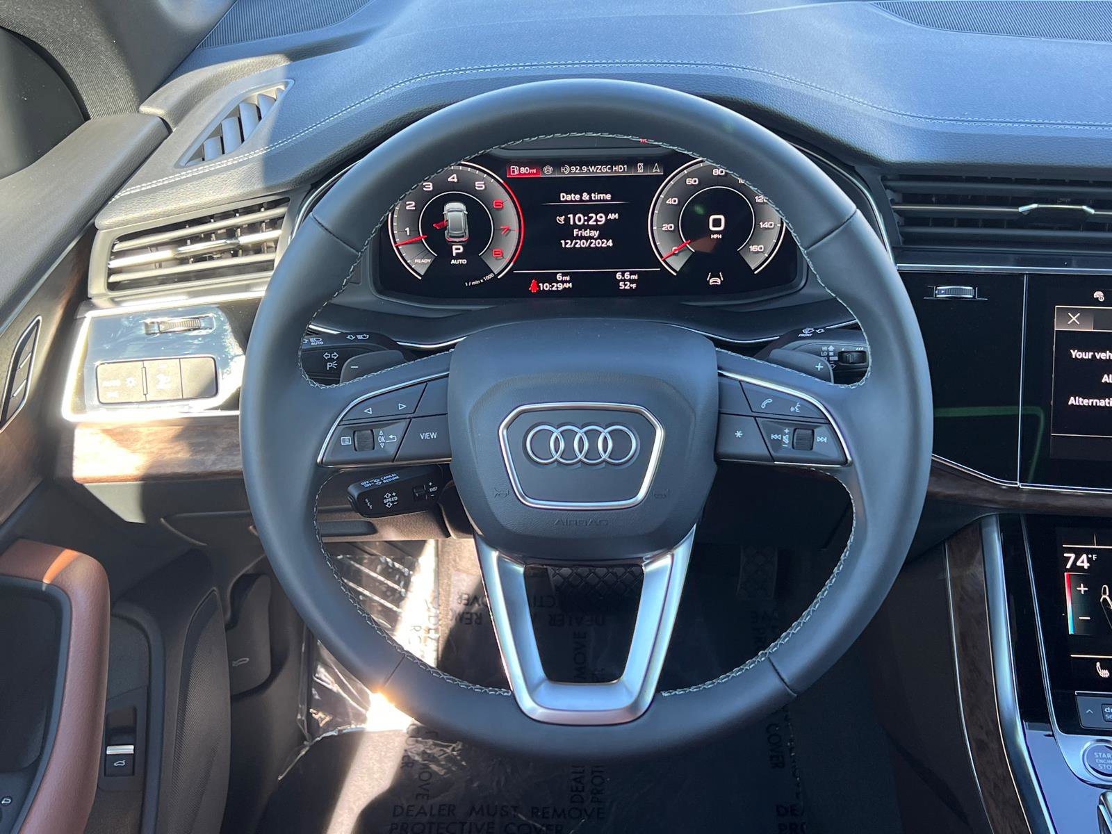 New 2025 Audi Q8 Premium image 17
