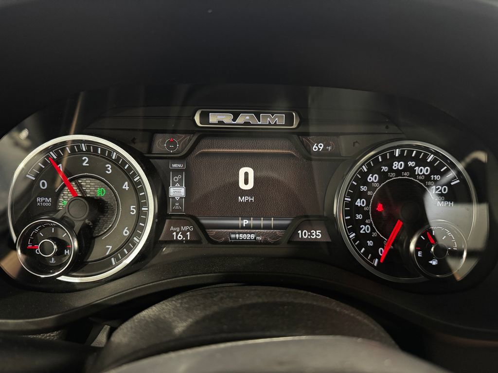 Used 2025 RAM 1500 Big Horn AWD/4WD image 7