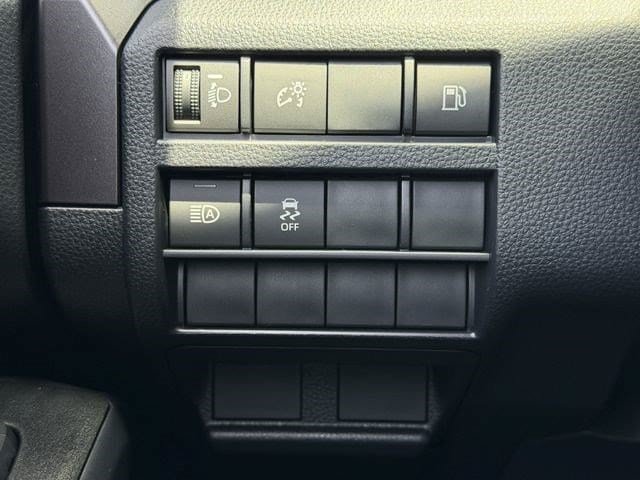 New 2026 Toyota 4Runner SR5 AWD/4WD image 17