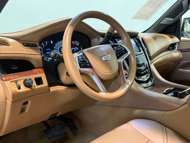 Used 2017 Cadillac Escalade Platinum image 68