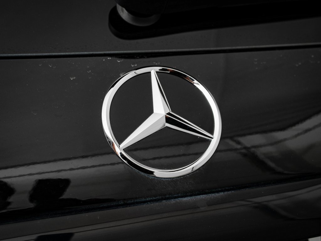 Certified 2025 Mercedes-Benz GLC 300 GLC 300 image 18