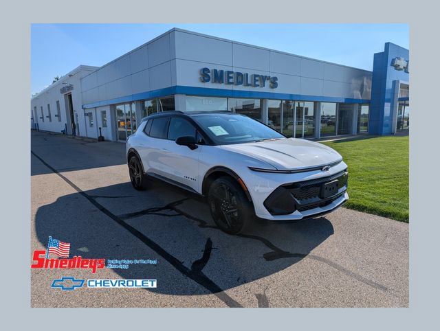 Used 2024 Chevrolet Equinox EV RS FWD image 1