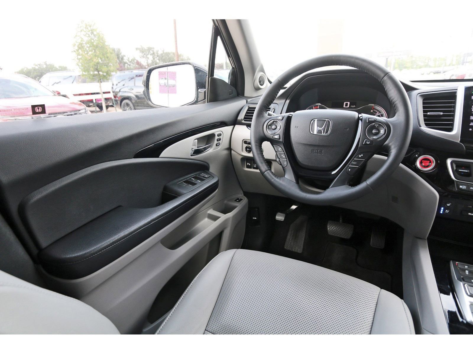 Used 2016 Honda Pilot Elite image 10
